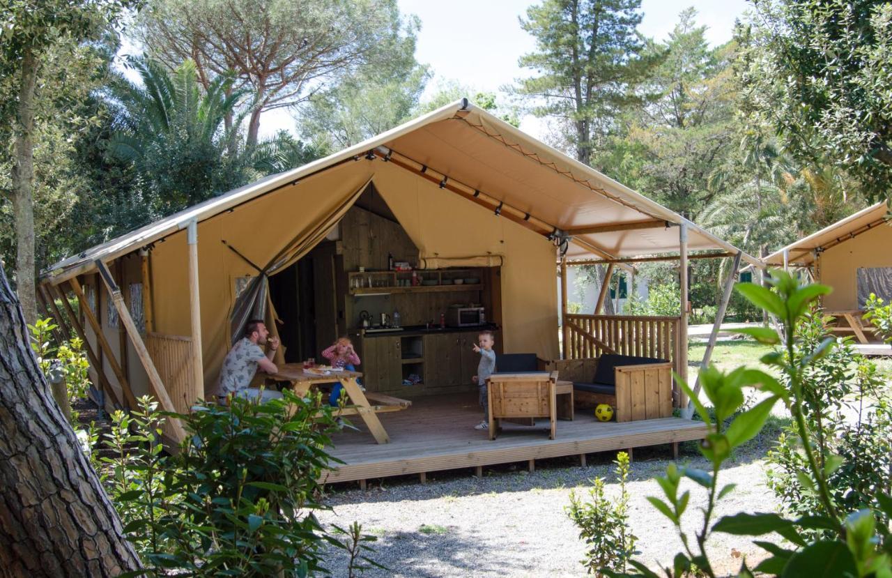 Camping Campo Dei Fiori - Glamping4All Vada Zewnętrze zdjęcie
