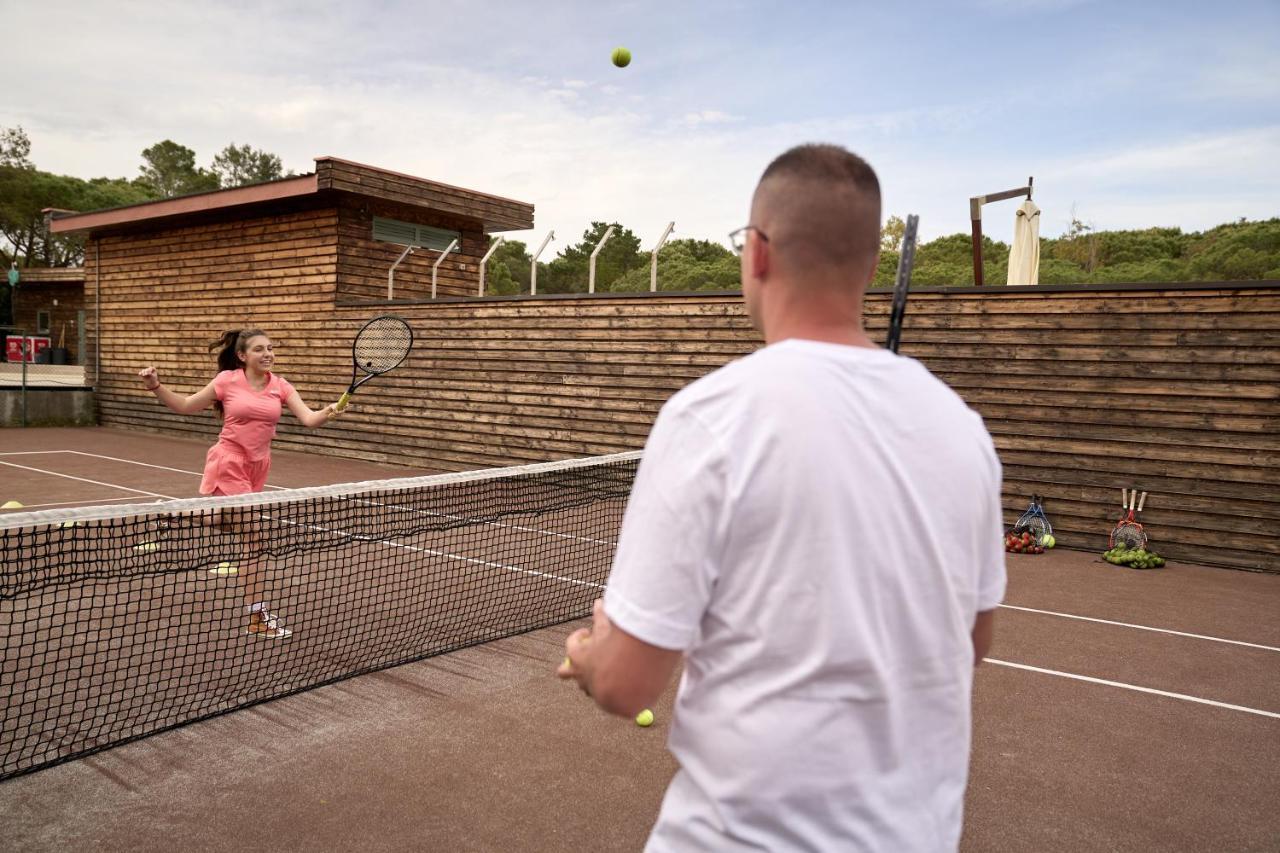 Camping Campo Dei Fiori - Glamping4All Vada Zewnętrze zdjęcie